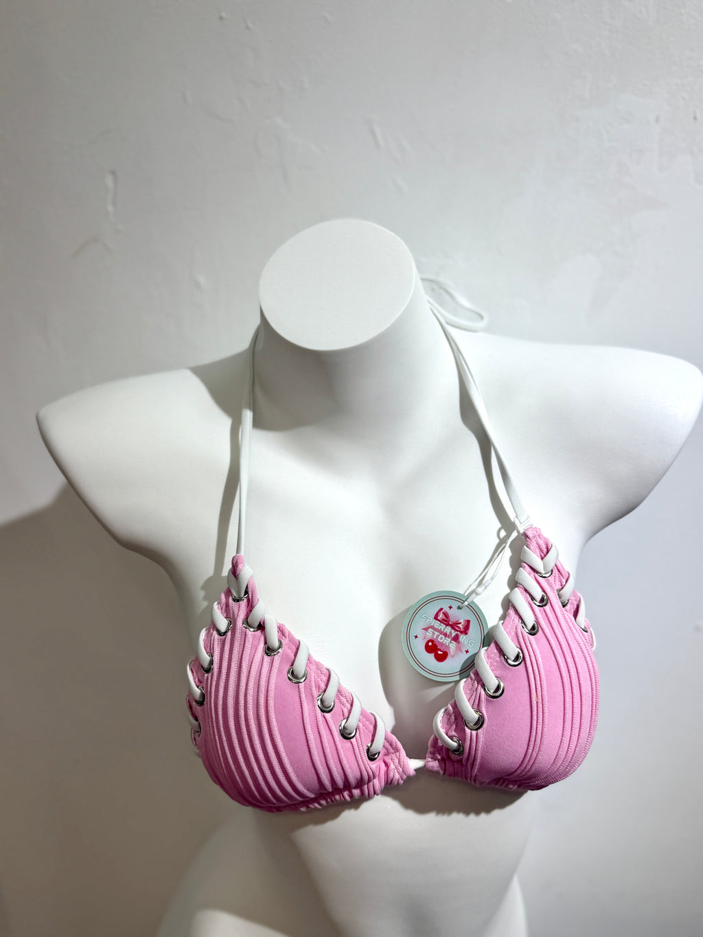 STRAPPY TWISTED BIKINI