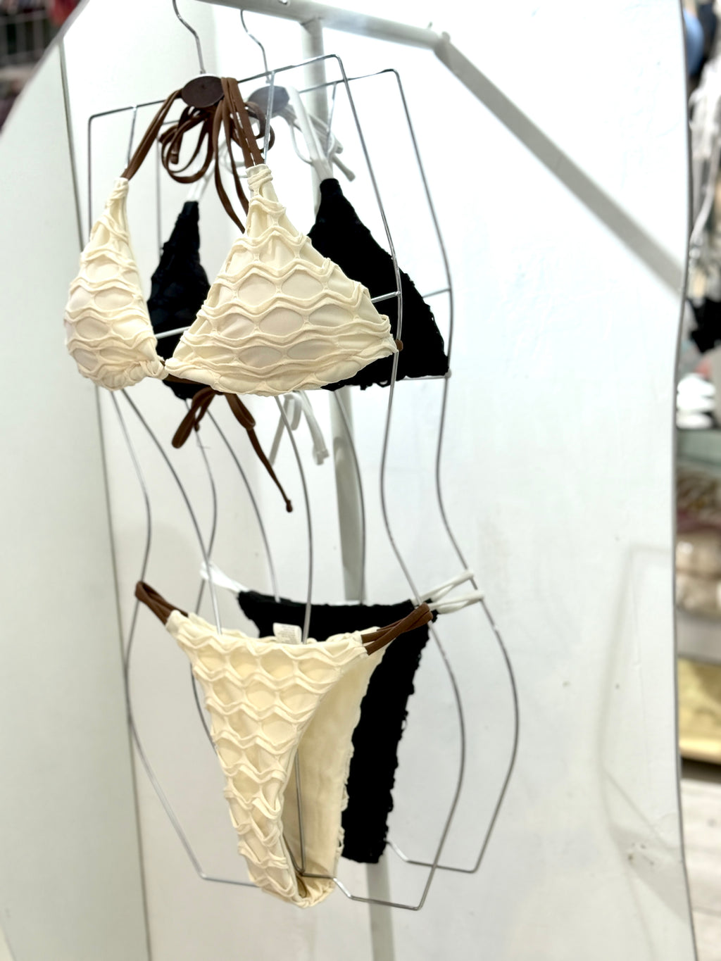 RUFFLE BIKINI