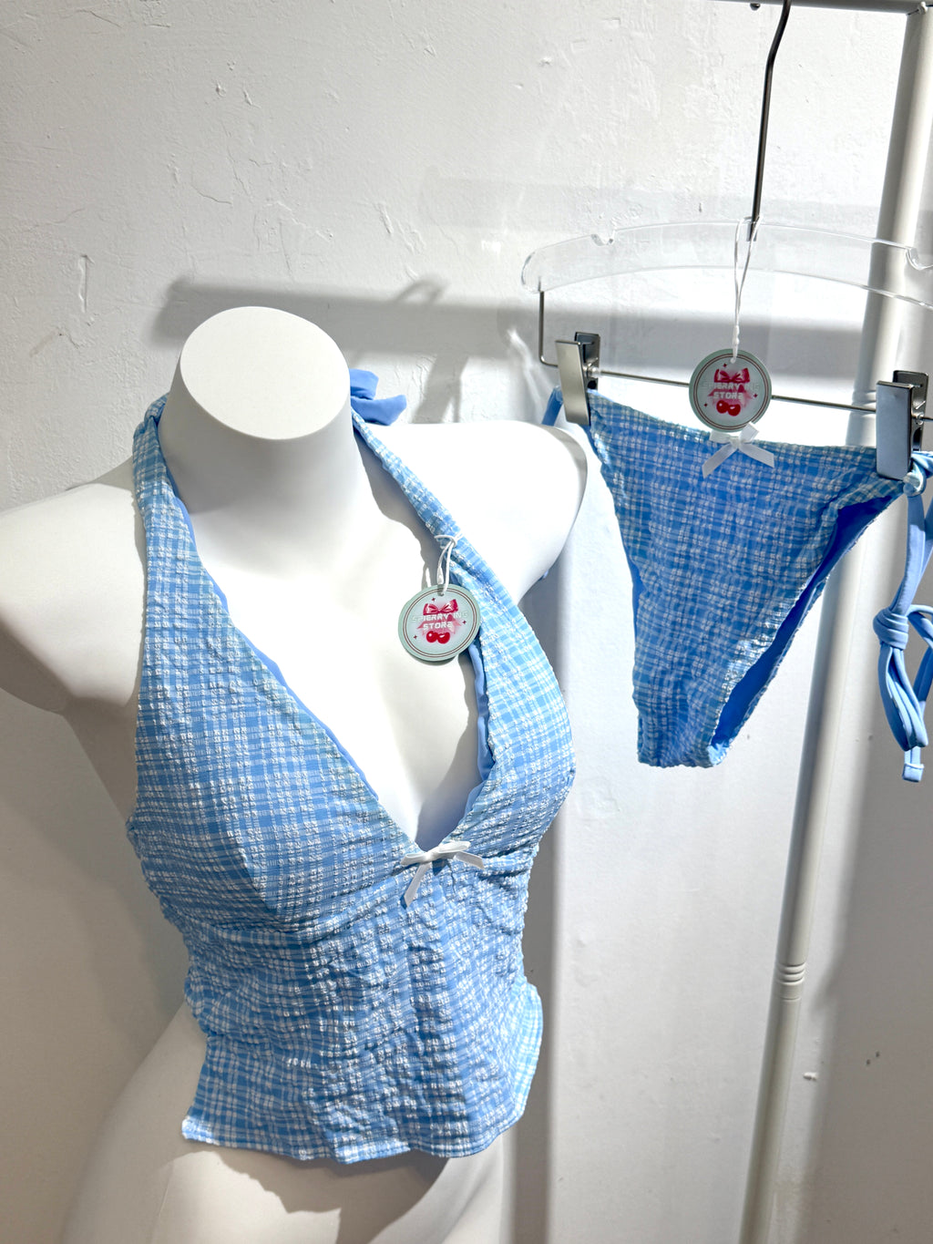CHECKERED RESORT-STYLE SWIMWEAR